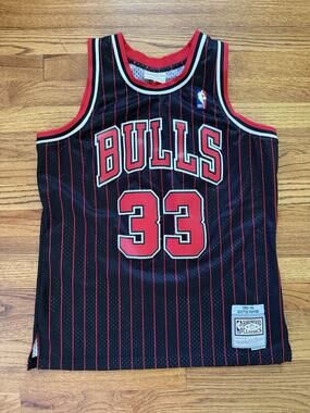 Mitchell & Ness Scottie Pippen 33 Chicago Bulls 1995-96 Jersey Mens L Black